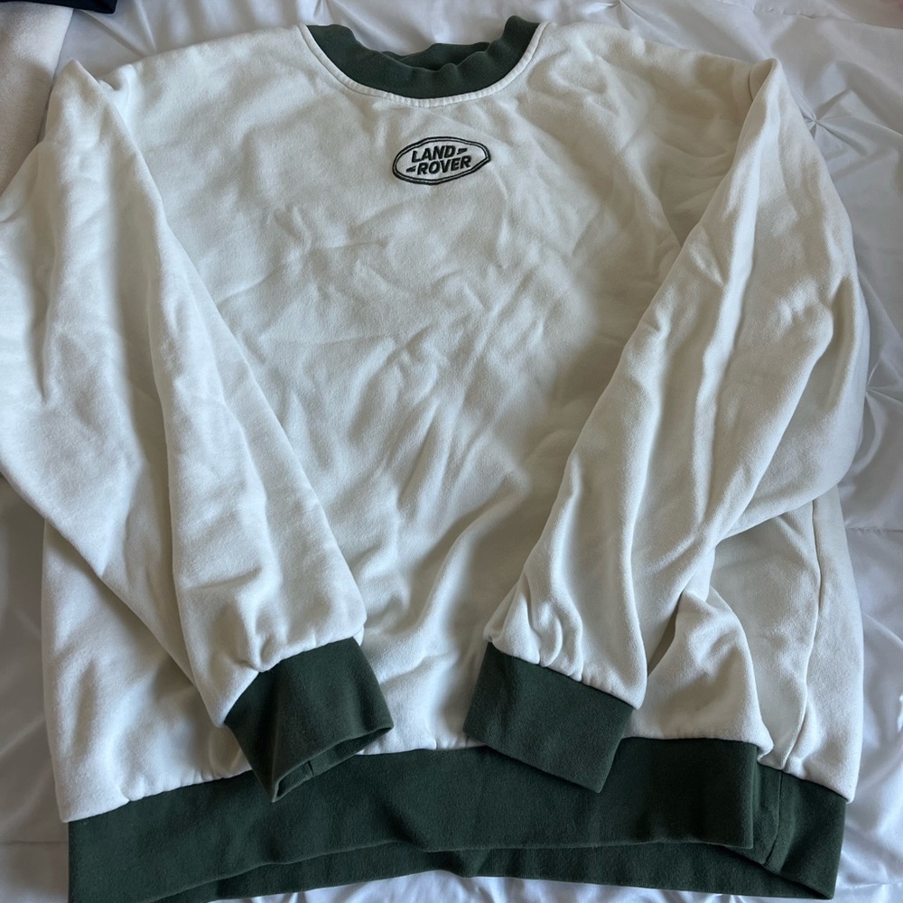 pacsun land rover crewneck sweater